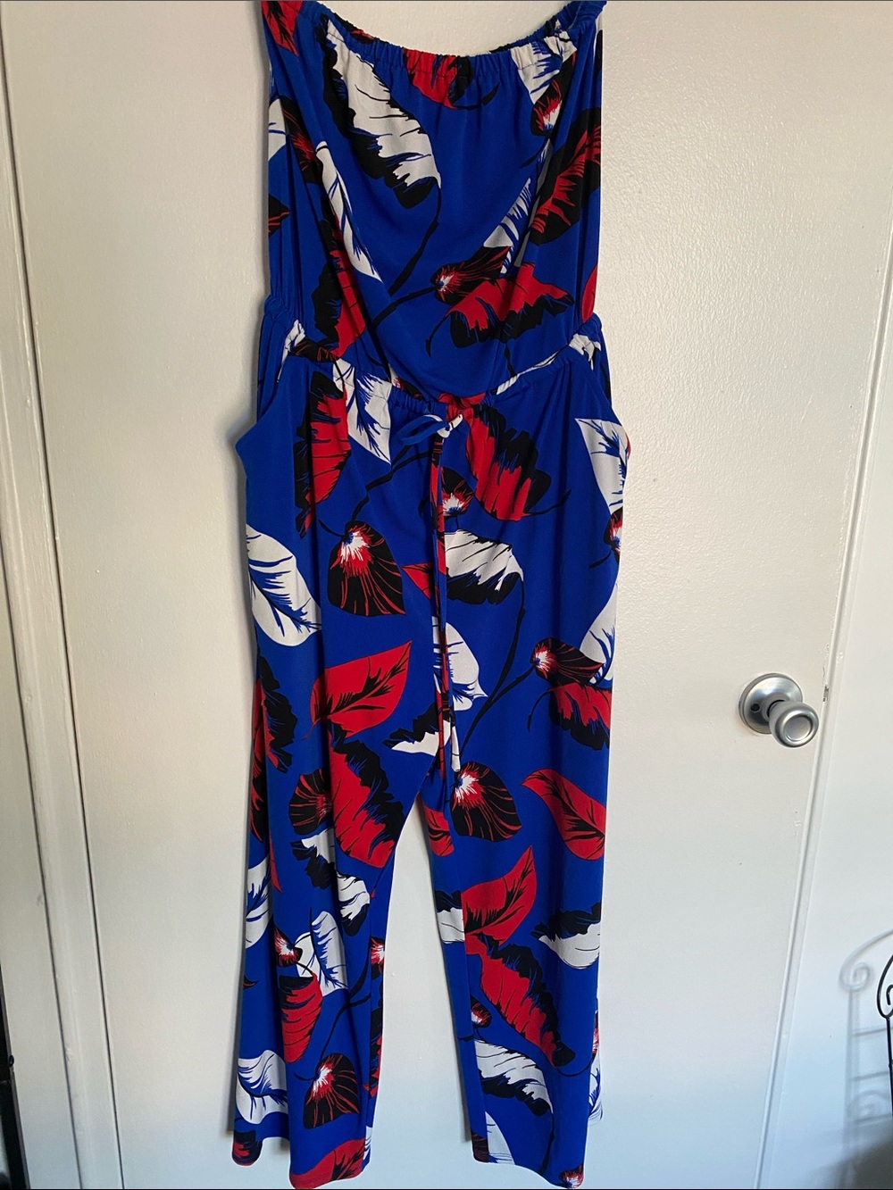 Women’s Blue Floral Strapless Jumpsuit with Drawstring Waist and pockets